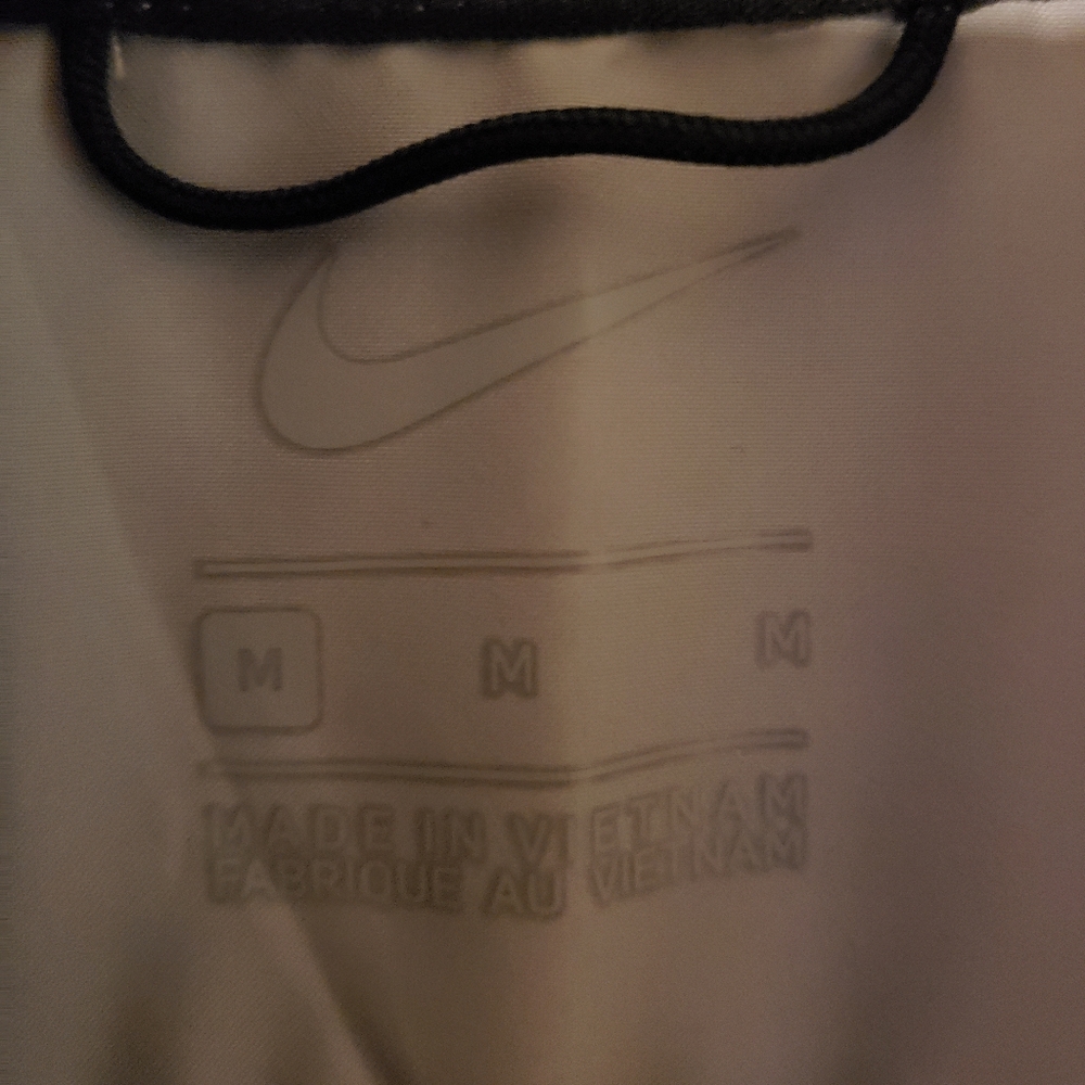 Women |Nike Running Aeroloft Vest - Picture 4 of 5